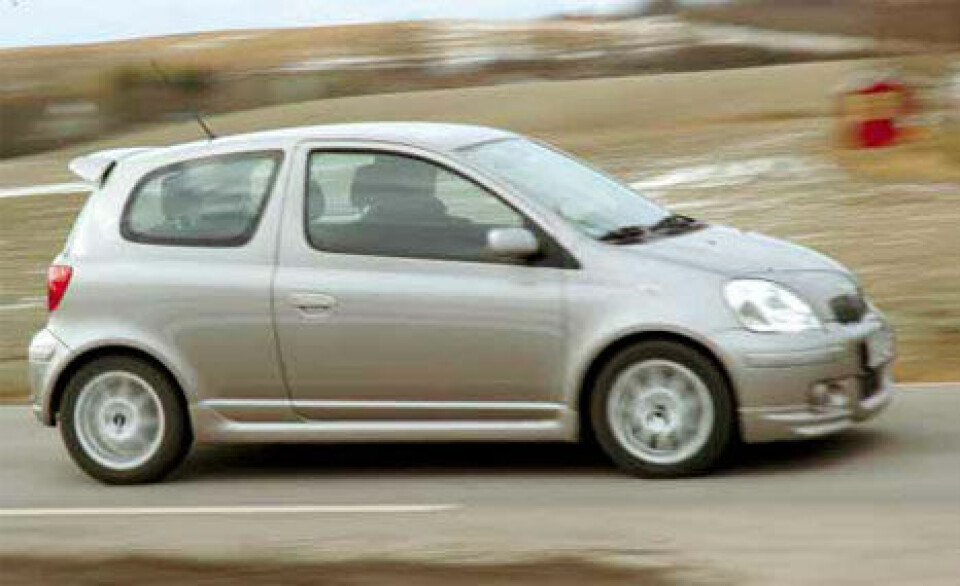 YarisYaris YarisYaris