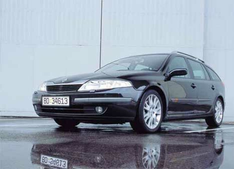Laguna 2.0 Sport TourerLaguna 2.0 Sport Tourer Laguna 2.0 Sport TourerLaguna 2.0 Sport Tourer