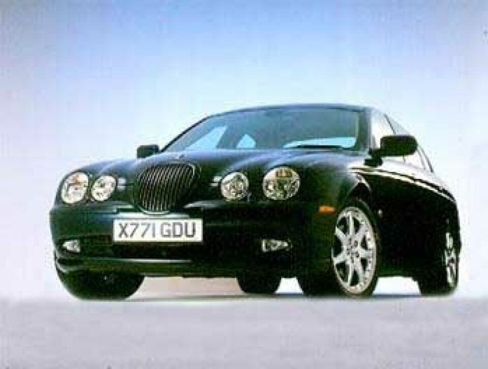 Jaguar S-Type Sport