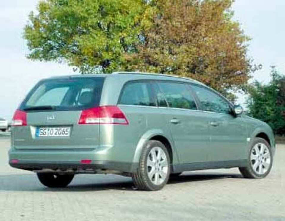 Opel Vectra stasjonsvognOpel Vectra stasjonsvogn Opel Vectra stasjonsvognOpel Vectra stasjonsvogn