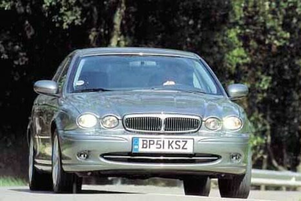 Jaguar X-TypeJaguar X-Type Jaguar X-TypeJaguar X-Type