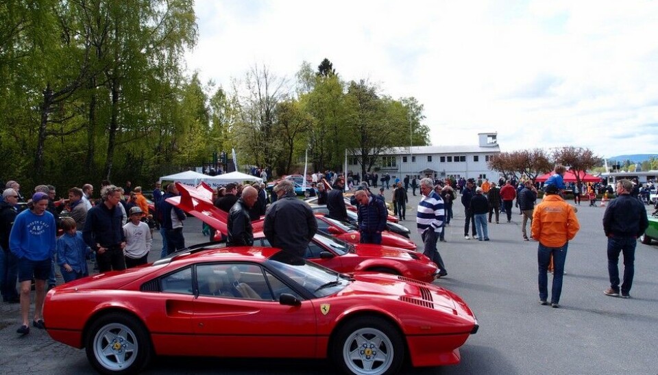 Vårmønstringen 2014Ferrarier gjør seg godt i rødtFoto: Knut Skallerud