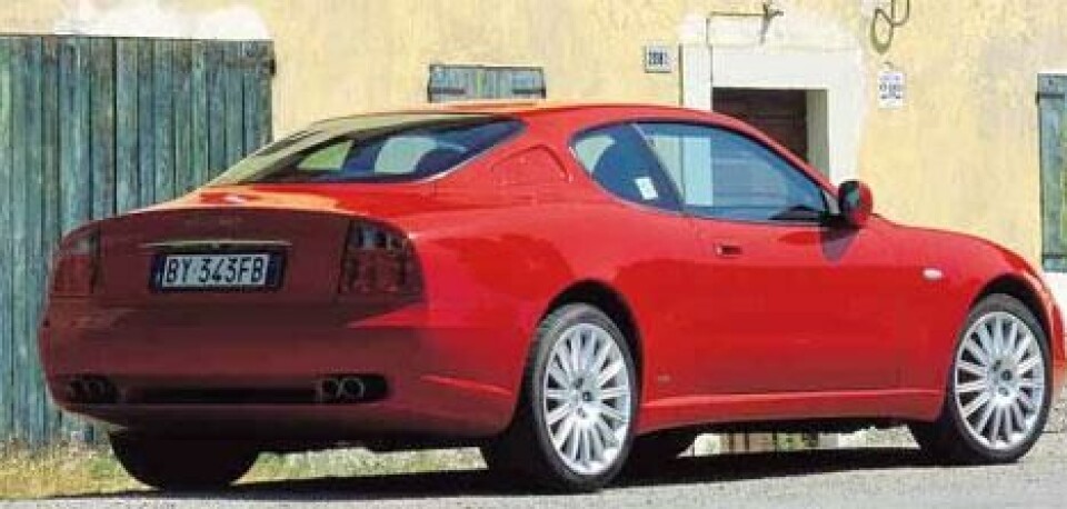 Maserati CoupéMaserati Coupé Maserati CoupéMaserati Coupé