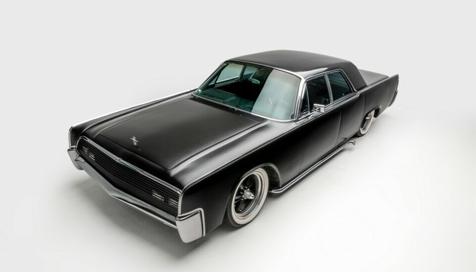 Custom 1961 Lincoln ContinentalReclaimed Rust: The James Hetfield Collection Foto: Petersen Automotive Museum