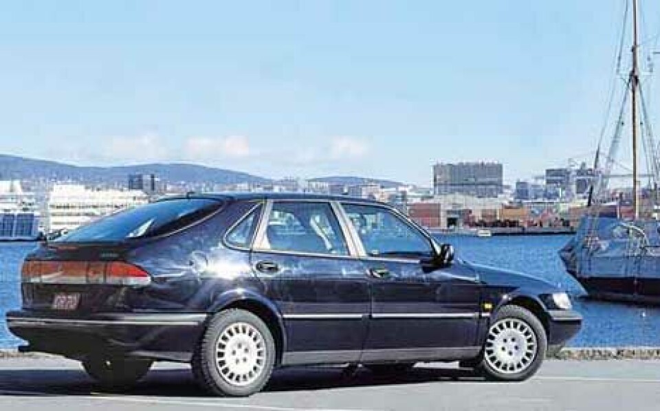 Saab 900Saab 900 Saab 900Saab 900