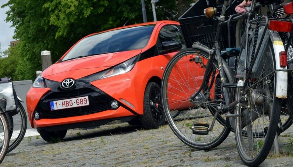Toyota AygoURBAN: De minste bilene er av komforthensyn i mange tilfeller erstatning for sykkel og offentlig transport. (Foto: Øivind Skar)