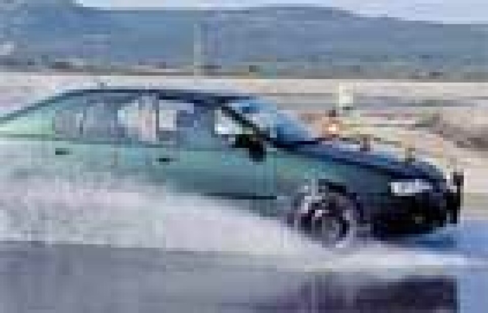 Nissan Primera 2.0 SLX