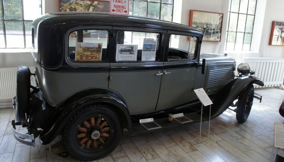 Arvika FordonsmuseumMarmon 8-69 Hayes Sedan fra 1929. Denne utgaven med rekkeåtter finnes det bare fem tilbake av. Foto: Jon Winding-Sørensen Arvika FordonsmuseumMarmon 8-69 Hayes Sedan fra 1929. Denne utgaven med rekkeåtter finnes det bare fem tilbake av. Foto: Jon Winding-Sørensen