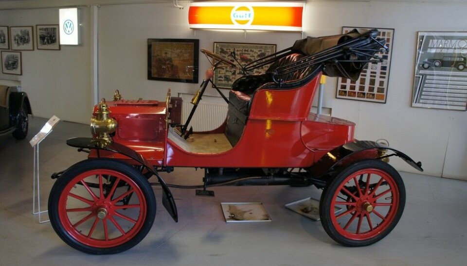 Arvika FordonsmuseumReo Runabout type B fra 1906. Navnet er initialene til Ransom Eli Olds han ble uenig med sine Oldsmobile-partnere og startet ny fabrikk, Reo, i 1905. Foto: Jon Winding-Sørensen Arvika FordonsmuseumReo Runabout type B fra 1906. Navnet er initialene til Ransom Eli Olds han ble uenig med sine Oldsmobile-partnere og startet ny fabrikk, Reo, i 1905. Foto: Jon Winding-Sørensen