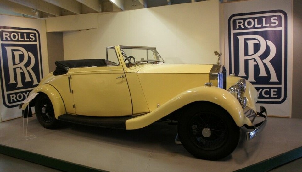 Arvika FordonsmuseumRolls-Royce 20 hp fra 1927. En'liten» Rolls med radikale tendenser: her var girspaken plassert i midten for første gang. Foto: Jon Winding-Sørensen