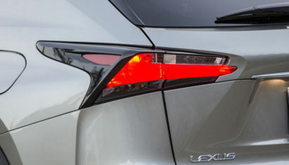 Lexus NX 300h