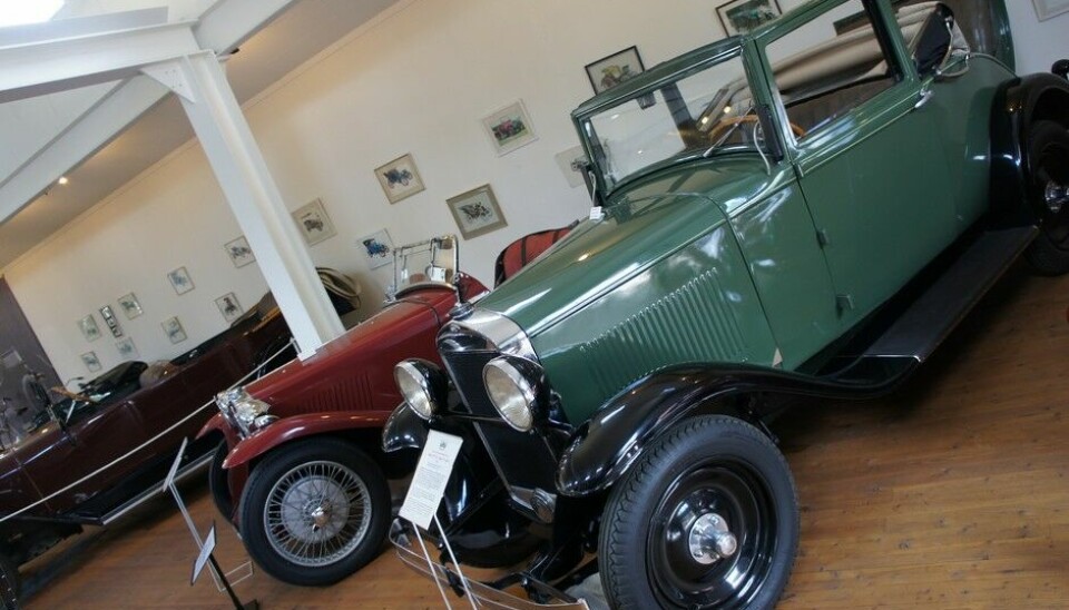 Arvika Fordonsmuseum En Opel P6, 1,8 liter, fra 1931. Nå er Opels biler tegnet og konstruert i USA, så vi kan trygt snakke om Lille-Chevy. SportsCoupé-karosseriet var uvanlig. Foto: Jon Winding-Sørensen