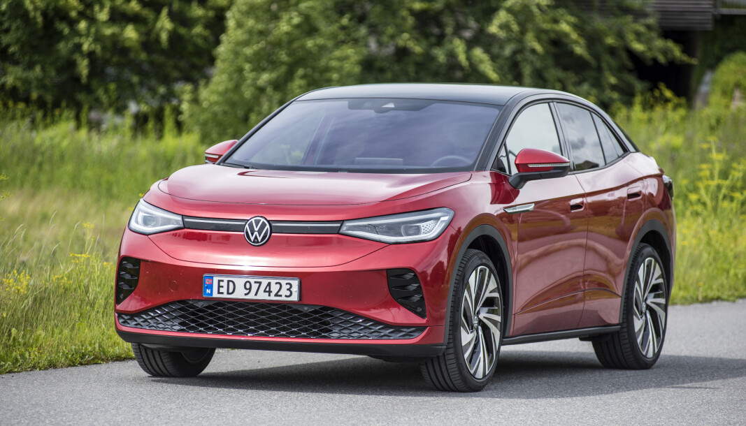 VW ID.5 bidro sterkt til at Volkswagen så langt i år er landets mest populære bilmerke. Med unntak av ulike hekkspoilere er det knapt mulig å se forskjell på august-vinner VW ID.4/GTX og ID.5 GTX. VW ID.5 bidro sterkt til at Volkswagen så langt i år er landets mest populære bilmerke. Med unntak av ulike hekkspoilere er det knapt mulig å se forskjell på august-vinner VW ID.4/GTX og ID.5 GTX.
