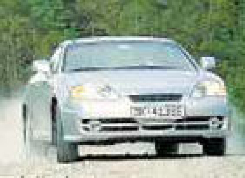 Hyundai Coupe