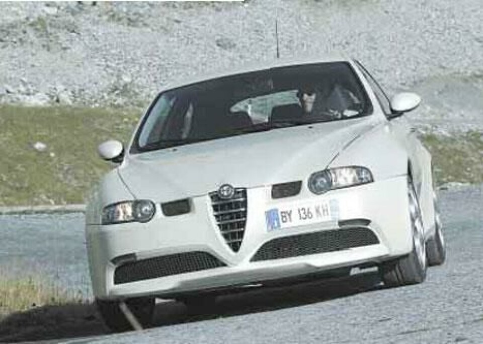 Alfa 147 GTAAlfa 147 GTA Alfa 147 GTAAlfa 147 GTA
