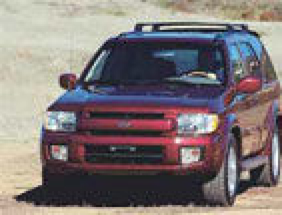 Infiniti QX4