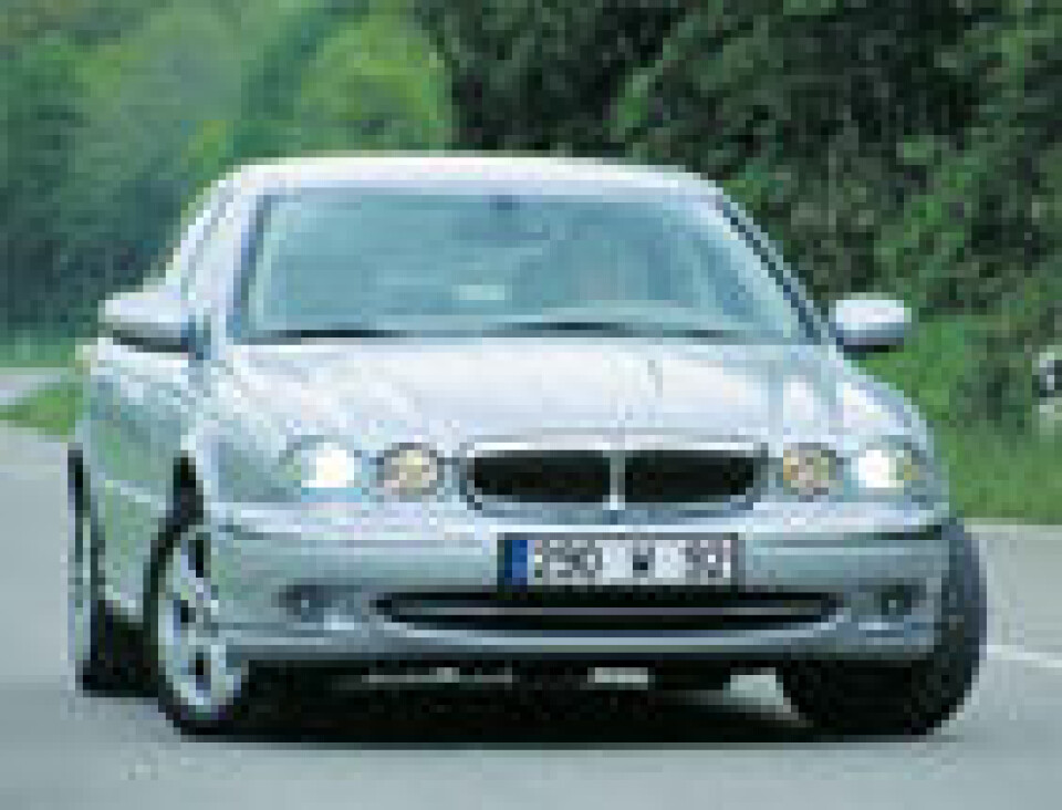 Jaguar X-Type
