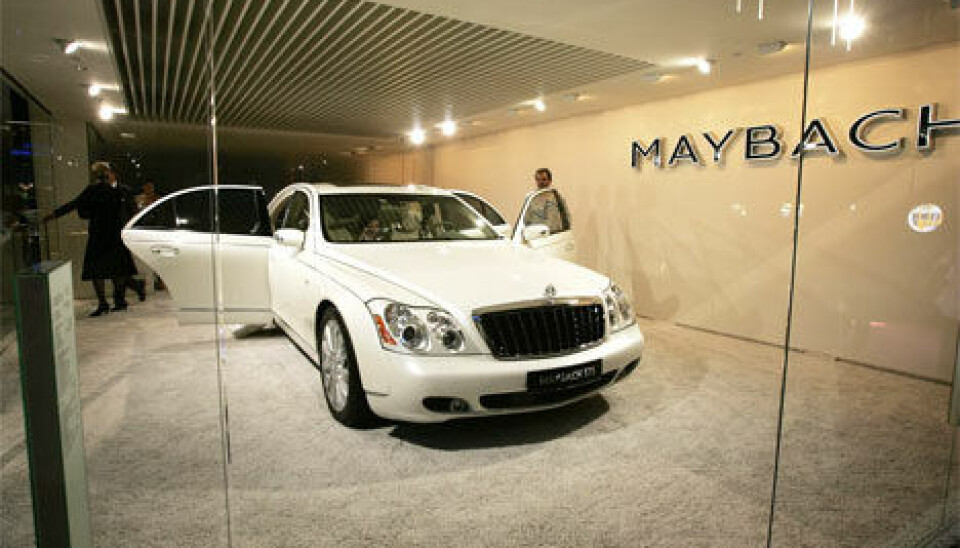 Bildebrev fra ParisIkke hvem som helst slipper inn i glassburet hos Maybach, så er da også kundekretsen svært begrenset