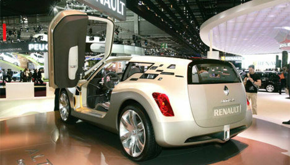 Bildebrev fra ParisRenault Altica debuterte i Genéve i vår
