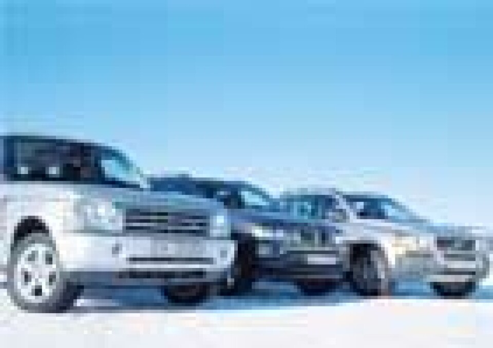 BMW X5 3.0i – Range Rover 3.0 Td6 – Volvo XC90 2.5T