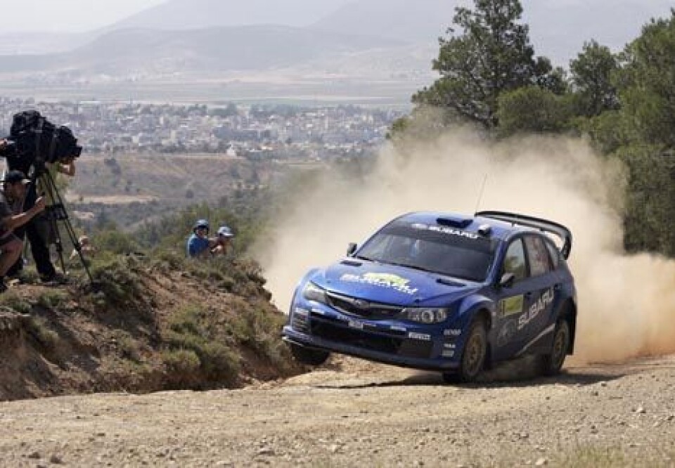 Petter Solberg er strålende fornøyd med sin nye Impreza