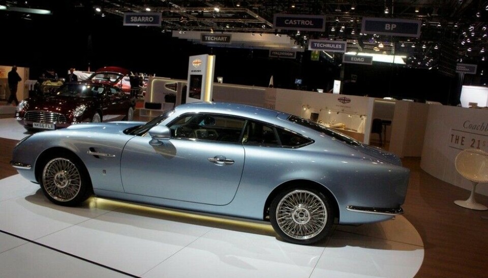 Genève, dagen før dagen førEngelske spesialiteter: Noe veldig Aston Martin-aktig fra David Brown. Men ikke DEN David Brown - Foto: Jon Winding-Sørensen Genève, dagen før dagen førEngelske spesialiteter: Noe veldig Aston Martin-aktig fra David Brown. Men ikke DEN David Brown - Foto: Jon Winding-Sørensen