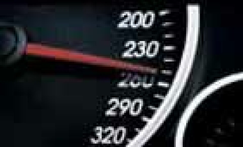 Nå sprenges 250 km/t grensen