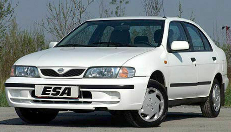 Nissan Almera 1995