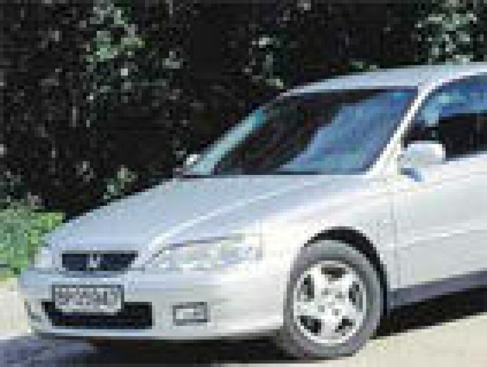Honda Accord 1.8i ES
