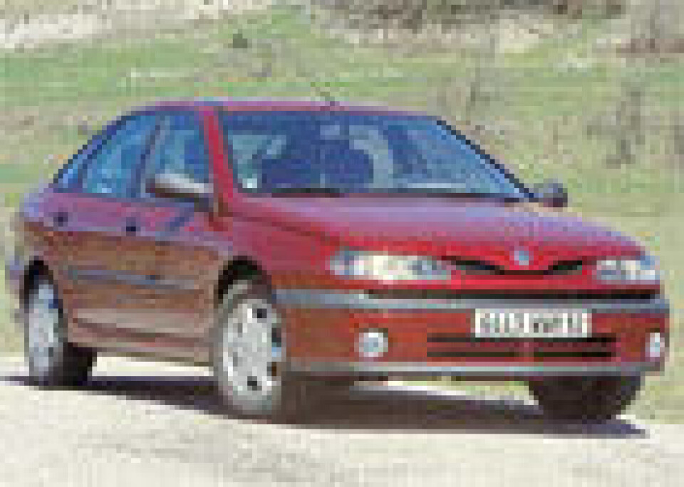 Renault Laguna: Sikkert løft