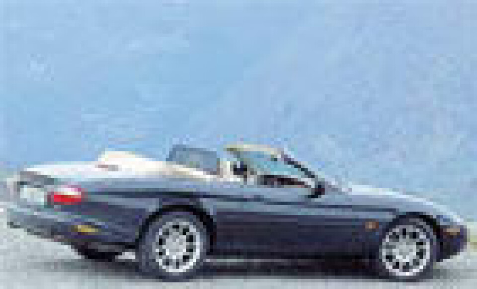 Jaguar XKR: Supercharged