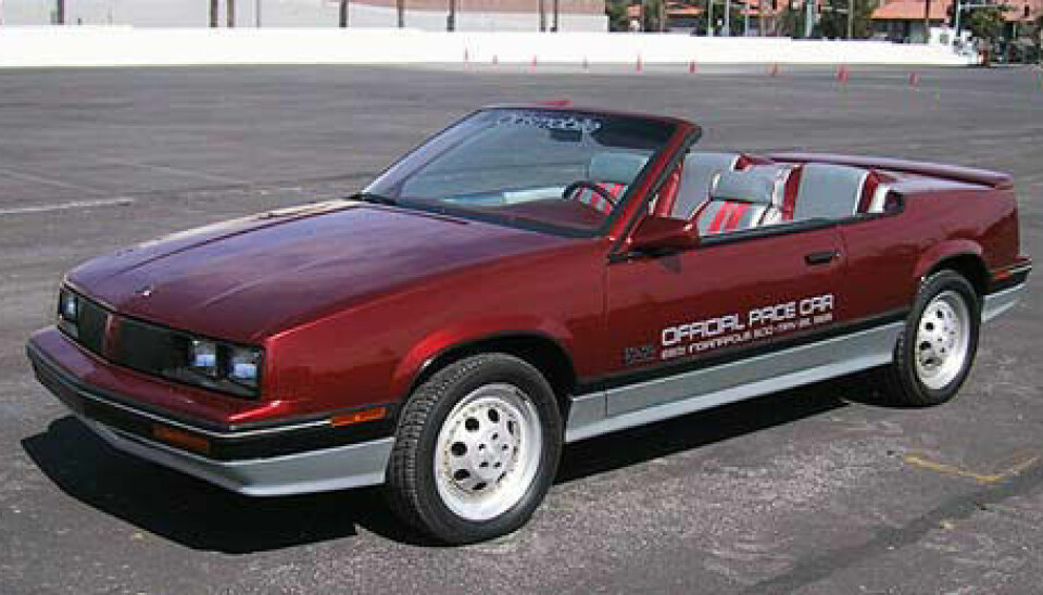Oldsmobile Calais Indy Pacecar 1985