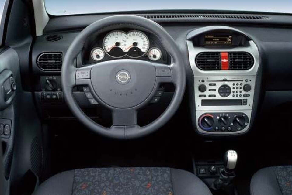 Opel Corsa GSi interiør