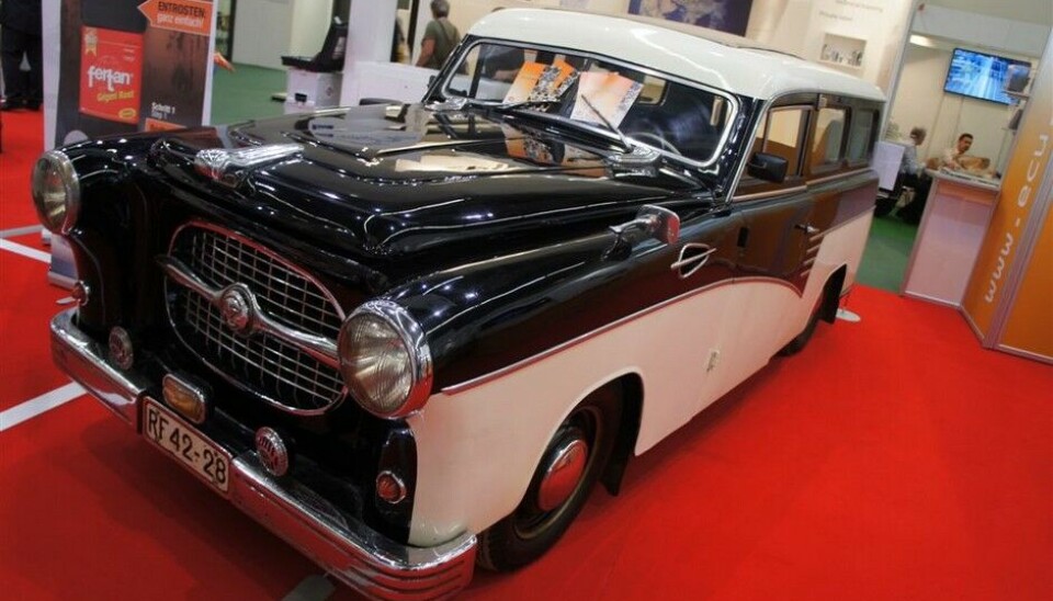 Automechanika 2014En stand som viste hvor seriøst tyskerne tar halvgamle biler viste blant annet dette monsteret. Et hjemmebygg fra 1958 basert på en Wanderer W 34. Foto: Jon Winding-Sørensen