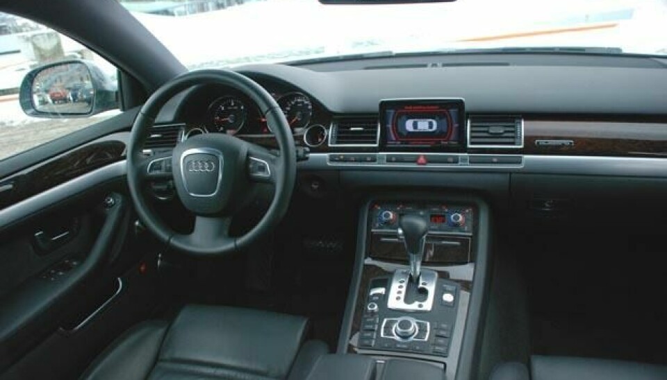 Audi A8 3.0 quattroFoto: Trygve Bæra