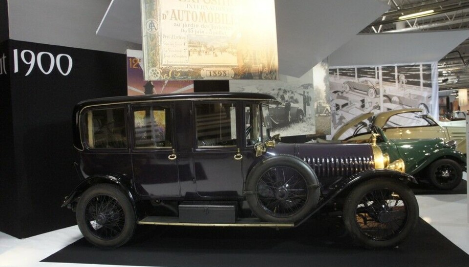 Paris 2014: Bil og moteEn Hotchkiss fra 1914. Karosseri fra Belvallette. Motealibiet er at den har tilhørt Mata Hari, spion og motedronning. Paris 2014: Bil og moteEn Hotchkiss fra 1914. Karosseri fra Belvallette. Motealibiet er at den har tilhørt Mata Hari, spion og motedronning.