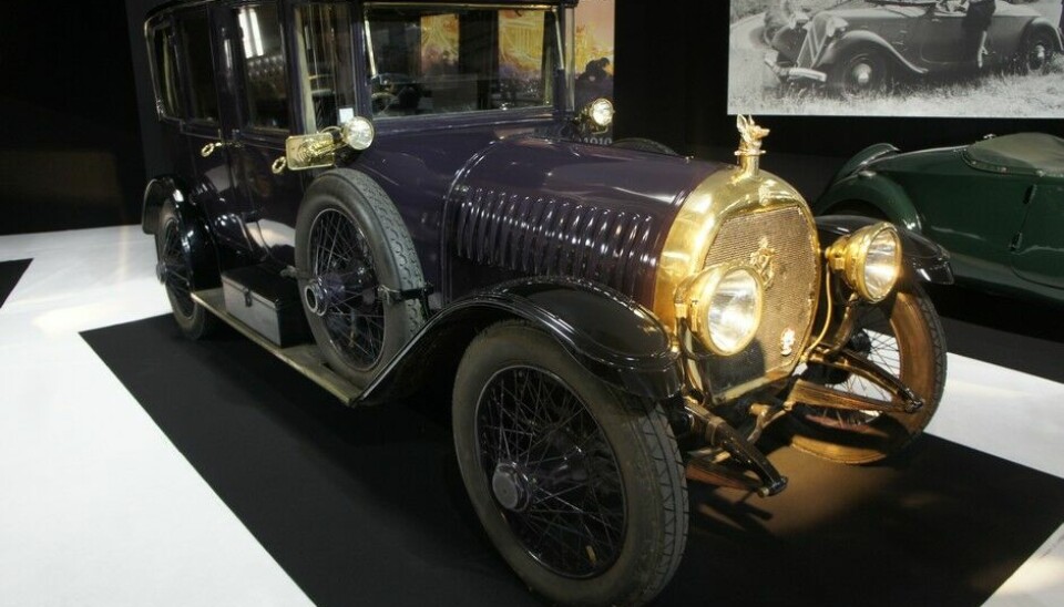 Paris 2014: Bil og moteEn Hotchkiss fra 1914. Karosseri fra Belvallette. Motealibiet er at den har tilhørt Mata Hari, spion og motedronning.