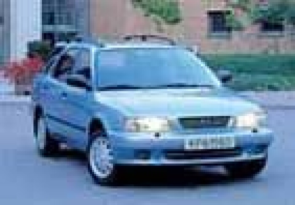 Suzuki Baleno Wagon 1.6 GLX