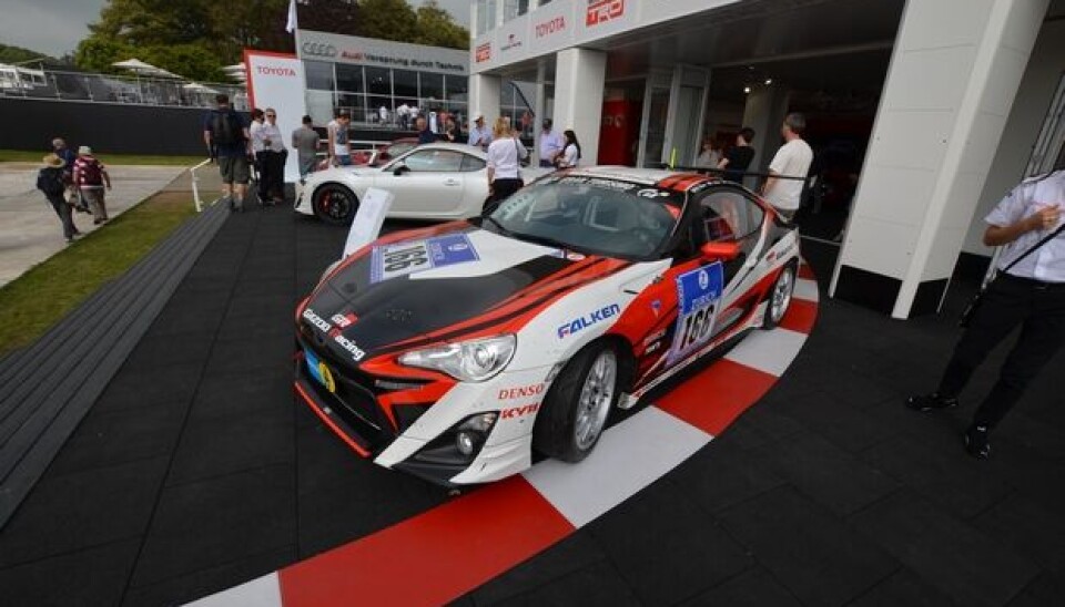 Goodwood Festival of Speed 2012Gazoo Racings egen banebil. Goodwood Festival of Speed 2012Gazoo Racings egen banebil.