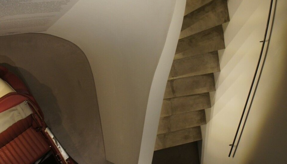 Museum Art & CarsMAC-museet har nydelig arkitektur, ute og inne, glimrende restaurant og et vakkert atrium der vi heller ikke slipper unna kunstnerisk biltema. Foto: Jon Winding-Sørensen Museum Art & CarsMAC-museet har nydelig arkitektur, ute og inne, glimrende restaurant og et vakkert atrium der vi heller ikke slipper unna kunstnerisk biltema. Foto: Jon Winding-Sørensen