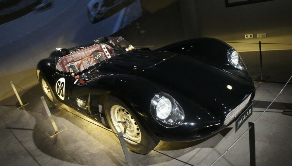 Museum Art & CarsLister var en som brukte Jaguars rekkesekser til gode formål. Denne'Knobbly»-modellen fra 1958 bygges på nytt nå, fremdeles av Lister. Foto: Jon Winding-Sørensen Museum Art & CarsLister var en som brukte Jaguars rekkesekser til gode formål. Denne'Knobbly»-modellen fra 1958 bygges på nytt nå, fremdeles av Lister. Foto: Jon Winding-Sørensen