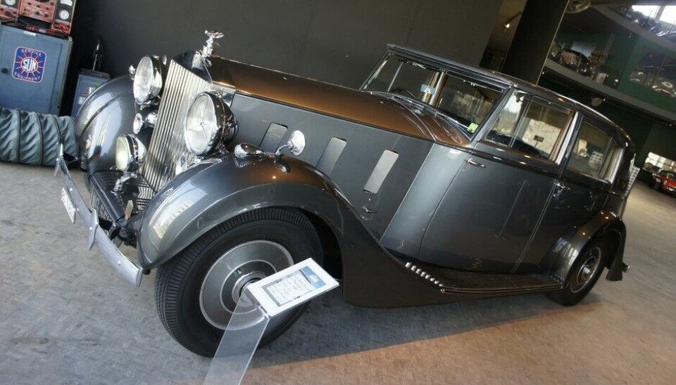 PantheonPhantom III hadde V12 på 7,3 liter. Denne kan bli din for 200.000 sveitsiske francs. (Foto: Jon Winding-Sørensen) PantheonPhantom III hadde V12 på 7,3 liter. Denne kan bli din for 200.000 sveitsiske francs. (Foto: Jon Winding-Sørensen)