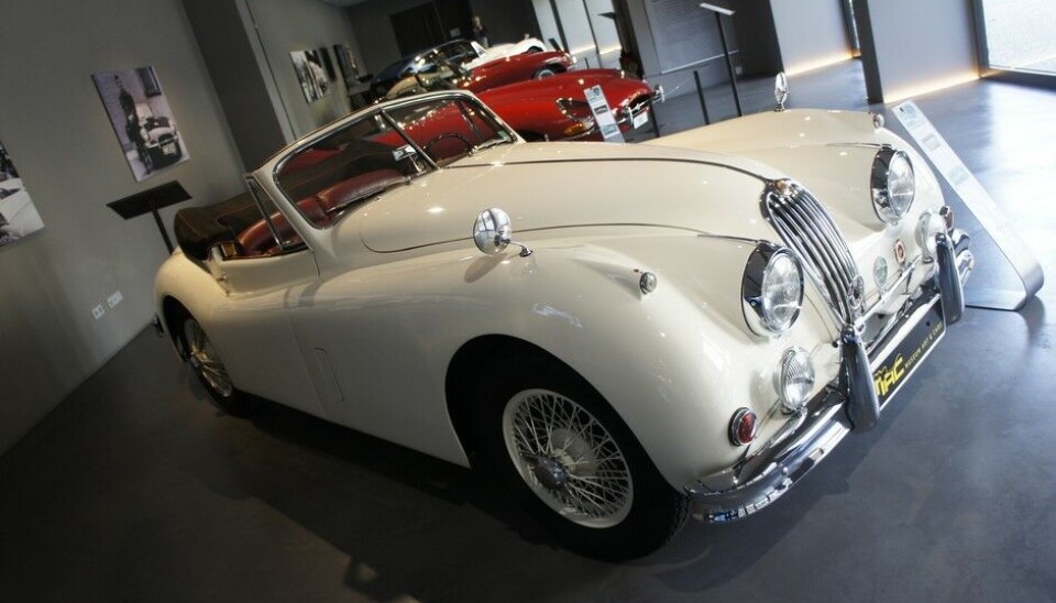 Museum Art & CarsJaguars etterkrigs-sensasjon, XK-serien er vel noe av det mest kjente derfra. Dette er en XK 140. Foto: Jon Winding-Sørensen Museum Art & CarsJaguars etterkrigs-sensasjon, XK-serien er vel noe av det mest kjente derfra. Dette er en XK 140. Foto: Jon Winding-Sørensen