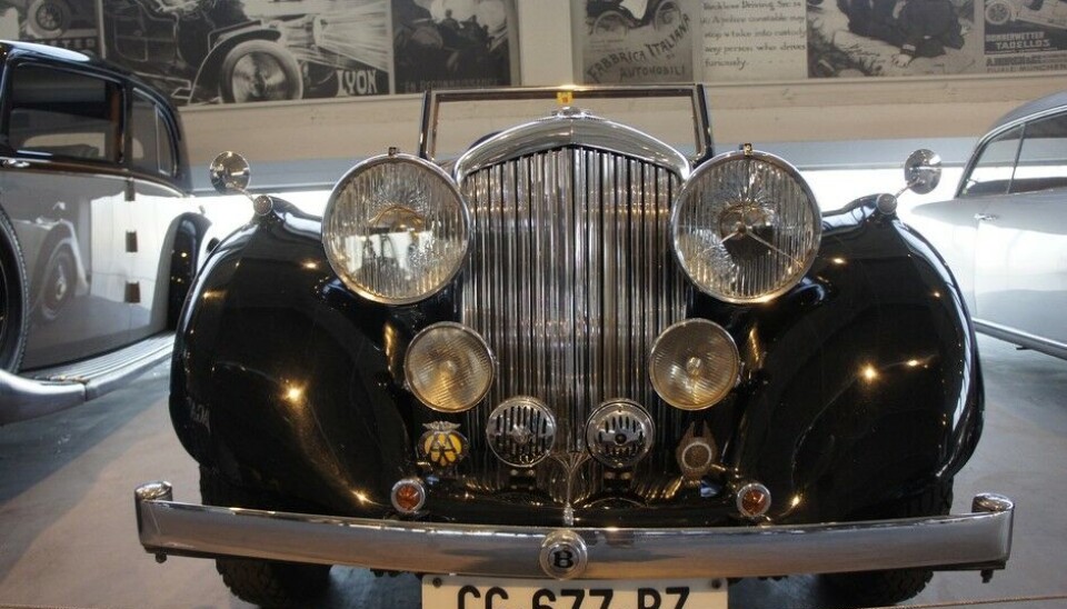 PantheonDette Bentley-karosseriet har jeg ikke peiling på, men det ser ikke engelsk ut. (Foto: Jon Winding-Sørensen) PantheonDette Bentley-karosseriet har jeg ikke peiling på, men det ser ikke engelsk ut. (Foto: Jon Winding-Sørensen)