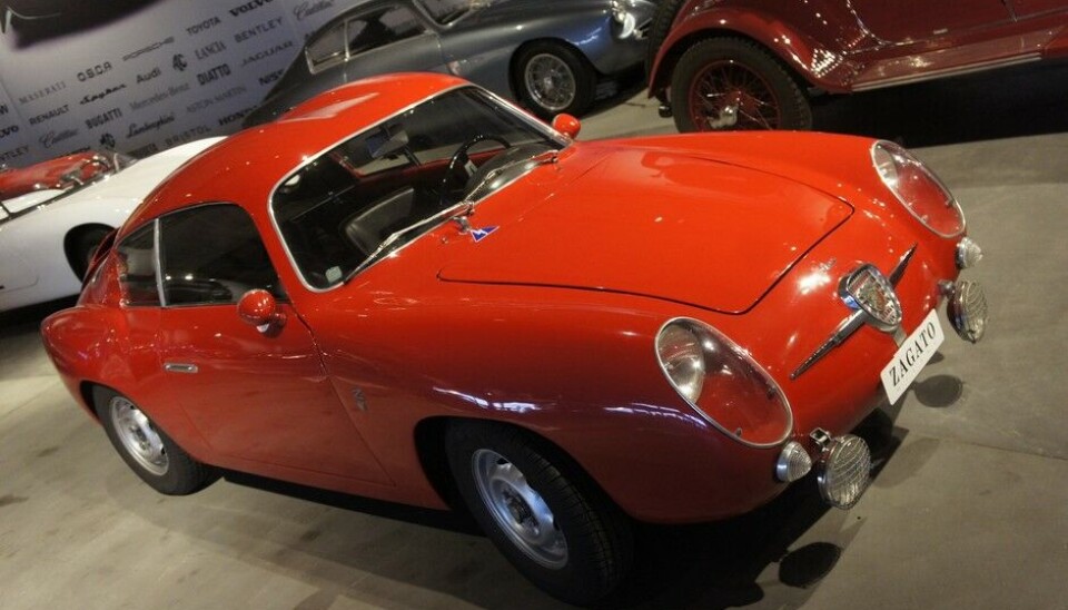 PantheonGår det an å trekke skinnet tettere rundt en bitte liten bil med bitte liten mekanikk? 750 Fiat-Abarth fra 1957. (Foto: Jon Winding-Sørensen) PantheonGår det an å trekke skinnet tettere rundt en bitte liten bil med bitte liten mekanikk? 750 Fiat-Abarth fra 1957. (Foto: Jon Winding-Sørensen)