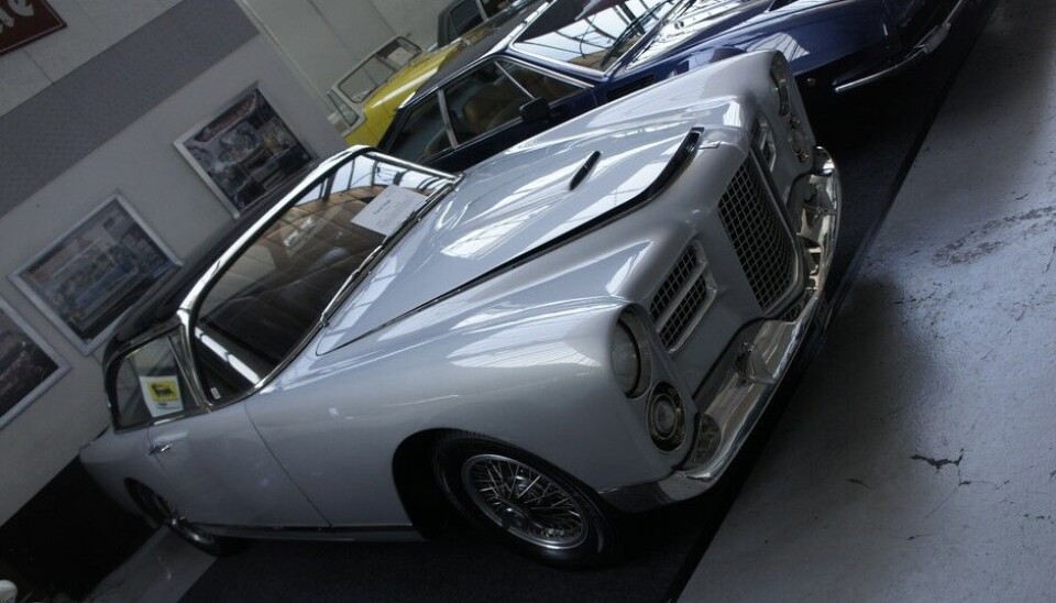 Galleri Toffen for ikke å snakke om en Facel Vega FV3 fra 1957, med 200 hester fra en Chrysler V8. Foto: Jon Winding-Sørensen Galleri Toffen for ikke å snakke om en Facel Vega FV3 fra 1957, med 200 hester fra en Chrysler V8. Foto: Jon Winding-Sørensen