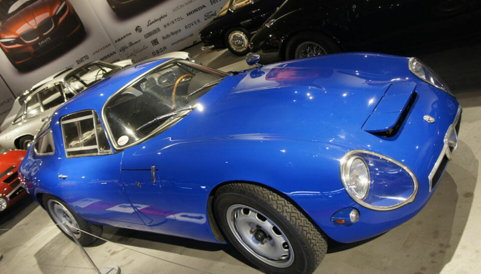 PantheonDette var starten på TZ-modellene. T for Tubolare rørgitterchassis. TZ 1 ble bygget i 102 eksemplarer, den blå er nr. 8 fra 1964. TZ 2 var jo enda råere. (Foto: Jon Winding-Sørensen) PantheonDette var starten på TZ-modellene. T for Tubolare rørgitterchassis. TZ 1 ble bygget i 102 eksemplarer, den blå er nr. 8 fra 1964. TZ 2 var jo enda råere. (Foto: Jon Winding-Sørensen)