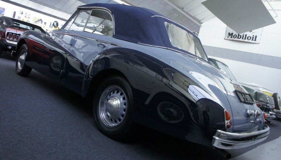 Galleri ToffenHotchkiss er seriøs, fransk, konservativ luksus. Her en Anjou fra 1950, med sveitsisk karosseri: Worblaufen. Foto: Jon Winding-Sørensen