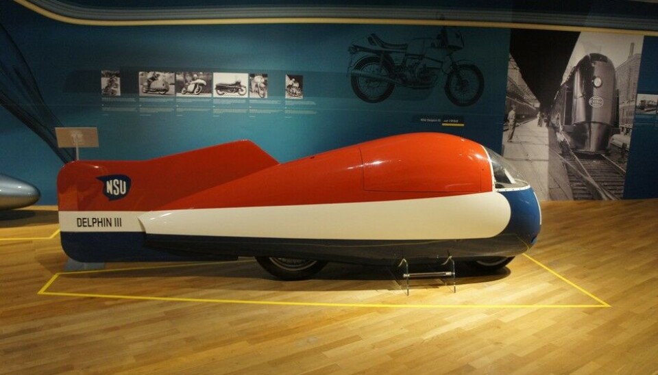 Zeppelin MuseumPå begynnelsen av 50-tallet begynte NSU å komme seg, og tok opp sine førkrigsaktiviteter: rekordkjøring. Denne, Delphin III, 500 ccm, gjorde 339 km/t i 1956. (Foto: Jon Winding-Sørensen) Zeppelin MuseumPå begynnelsen av 50-tallet begynte NSU å komme seg, og tok opp sine førkrigsaktiviteter: rekordkjøring. Denne, Delphin III, 500 ccm, gjorde 339 km/t i 1956. (Foto: Jon Winding-Sørensen)