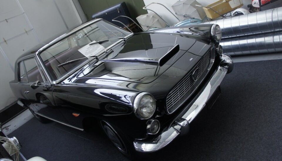 Galleri ToffenLancia Flaminia Coupé er heller ikke hver dag. Dette er en 3B 2,5 liter fra 1963. Foto: Jon Winding-Sørensen Galleri ToffenLancia Flaminia Coupé er heller ikke hver dag. Dette er en 3B 2,5 liter fra 1963. Foto: Jon Winding-Sørensen